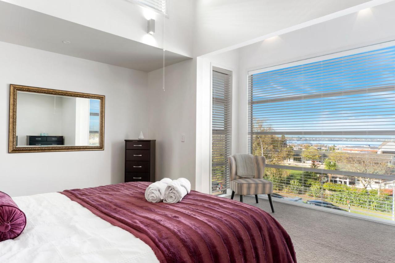 Lakeview Luxury - Taupo Holiday Apartment Εξωτερικό φωτογραφία
