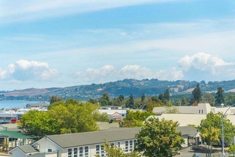 Lakeview Luxury - Taupo Holiday Apartment Εξωτερικό φωτογραφία